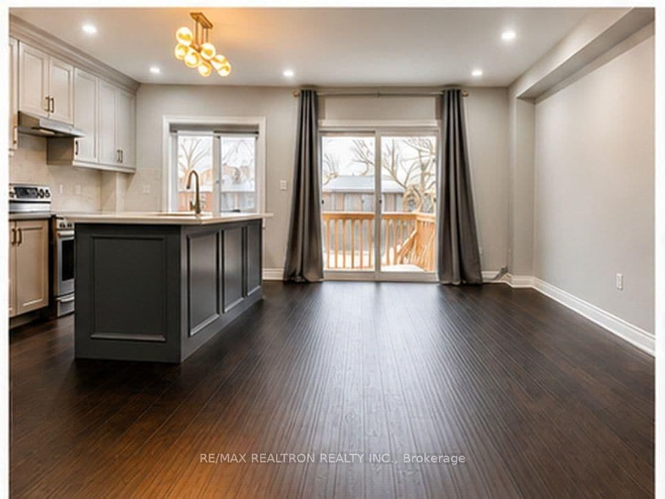 11 North Bonnington Avenue, Unit (Main Fl & 2nd Fl) thumbnail 8