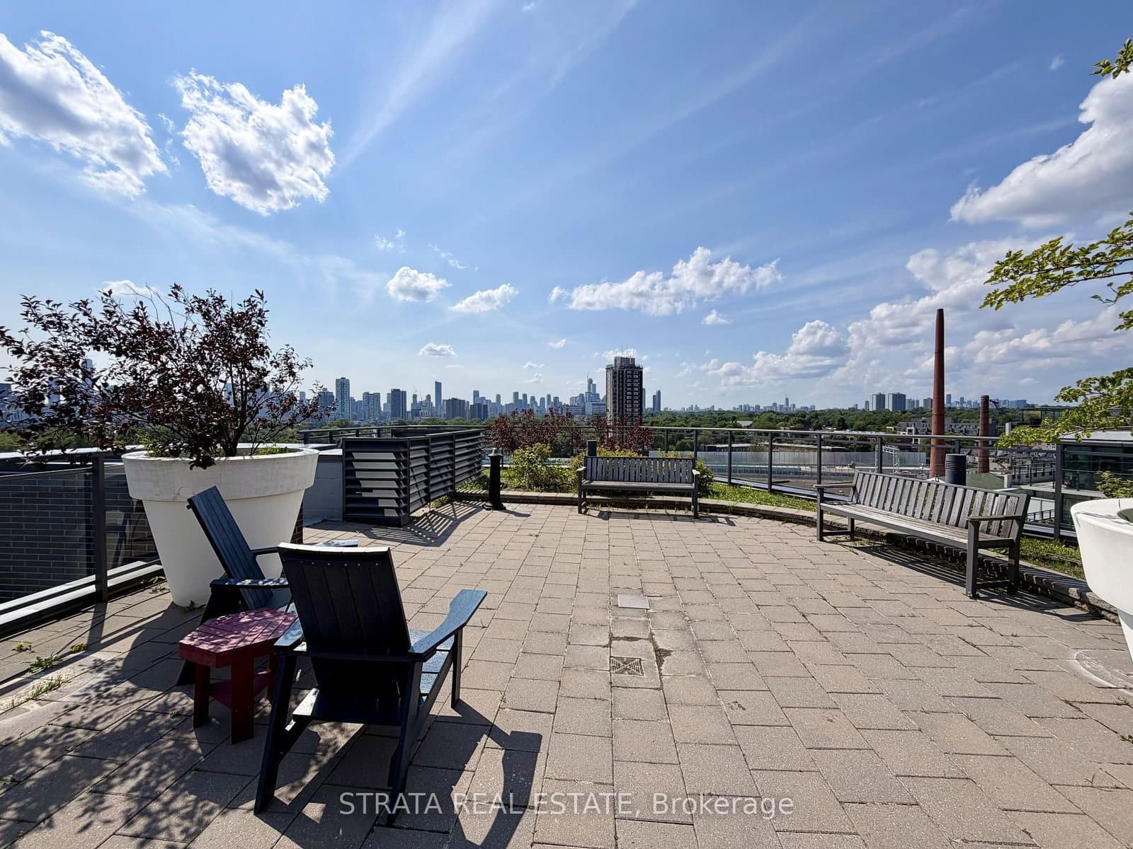 1201 Dundas Street E, Unit 606 thumbnail 13