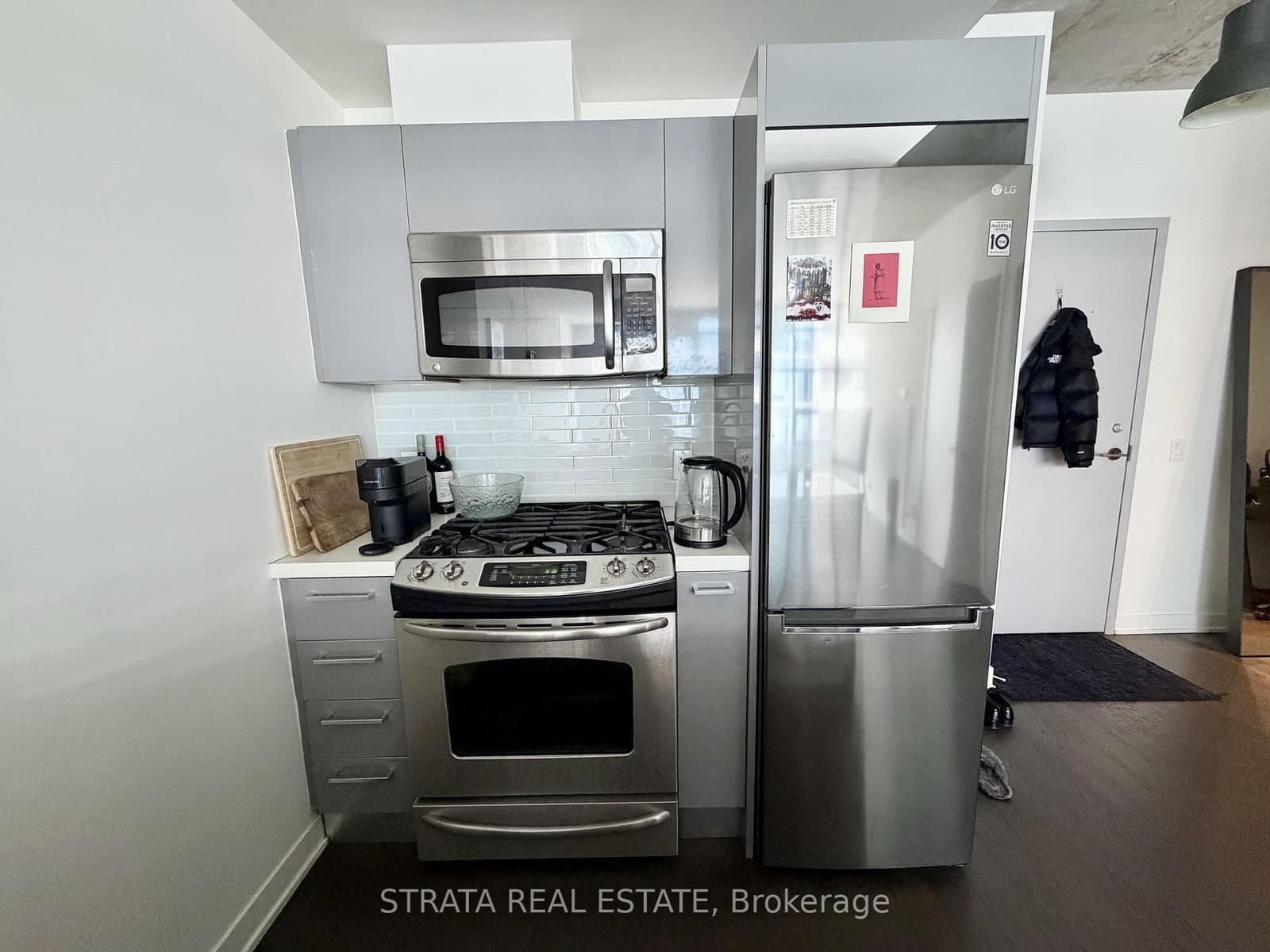 1201 Dundas Street E, Unit 606 thumbnail 4