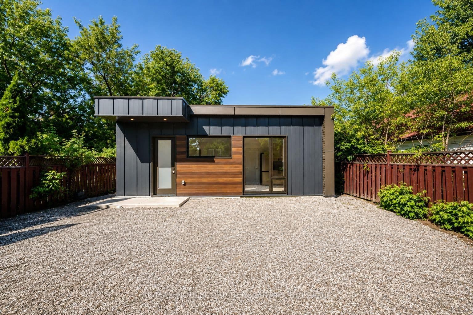 6 Evandale Road, Unit Garden Suite thumbnail 2