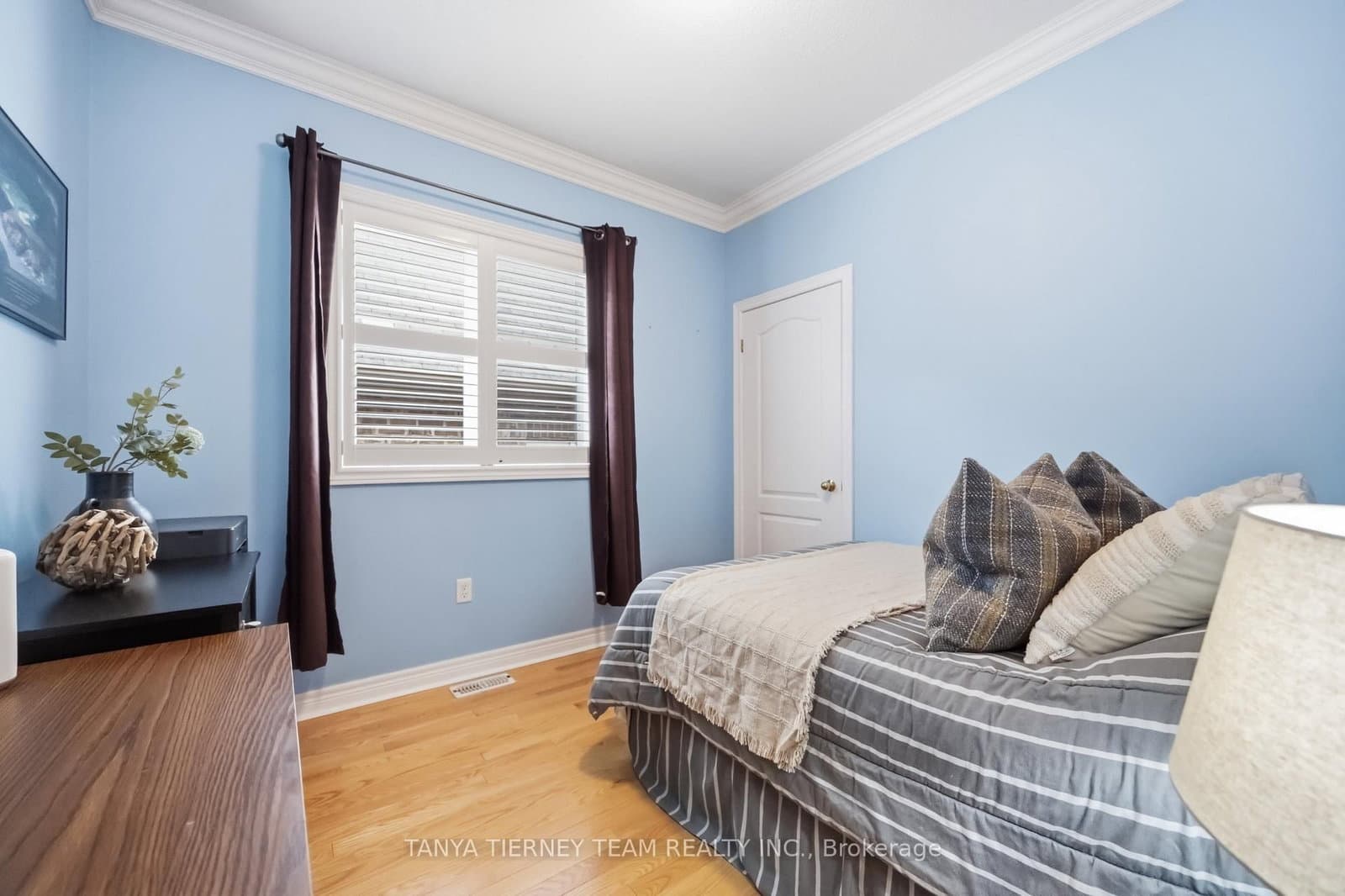 915 Black Cherry Drive thumbnail 30