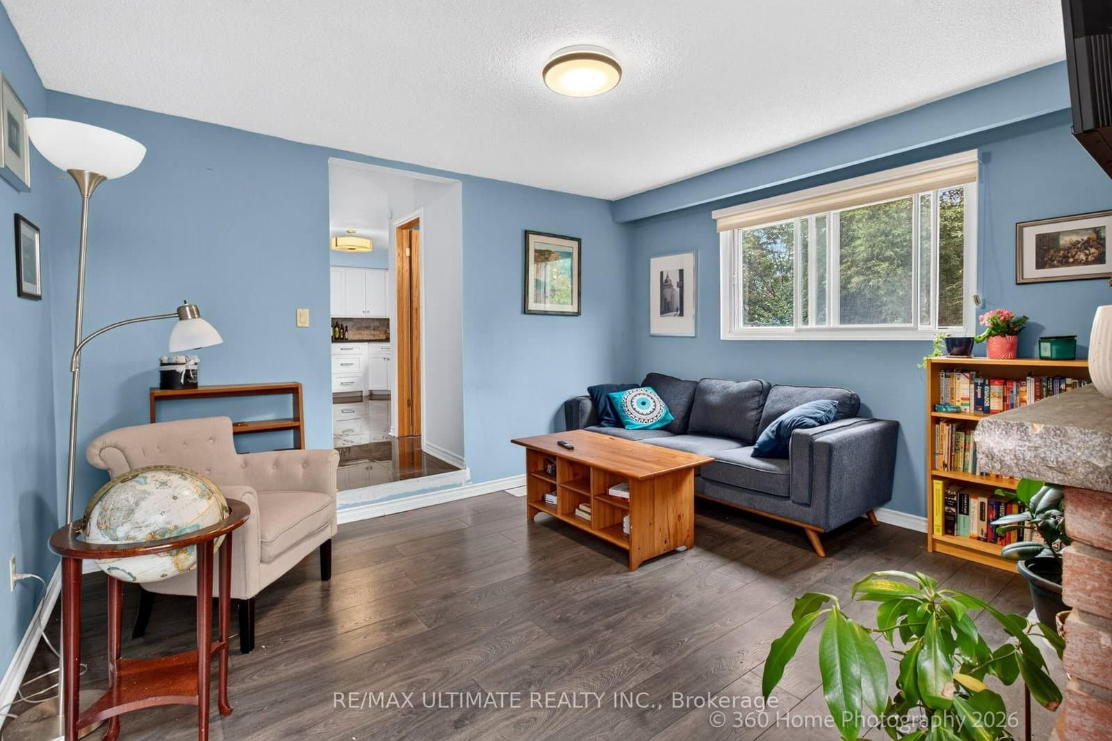 146 Beaverbrook Court thumbnail 4