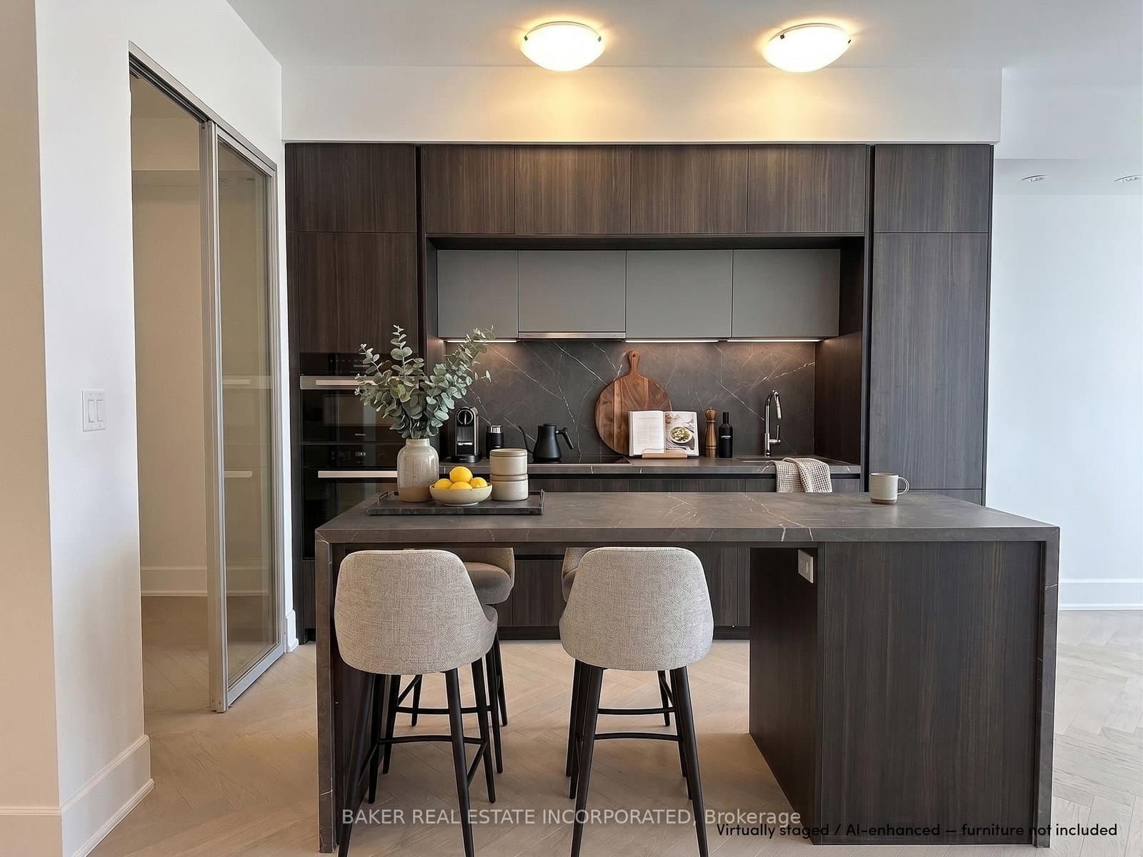 800 Broadview Avenue, Unit 303 thumbnail 2