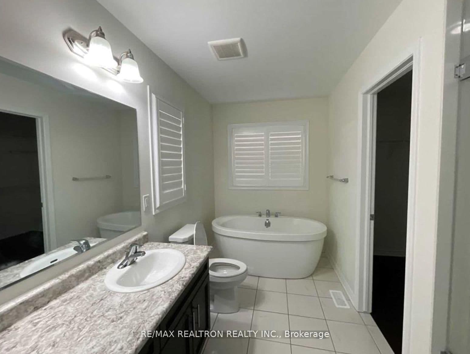 65 Westfield Drive thumbnail 15