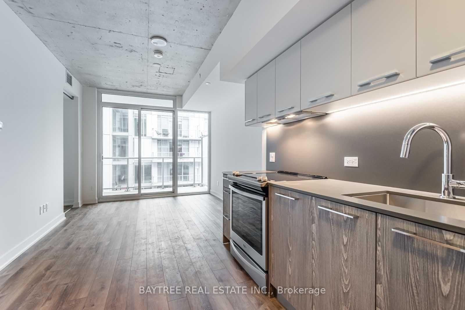30 Baseball Place, Unit 914 - Image 1