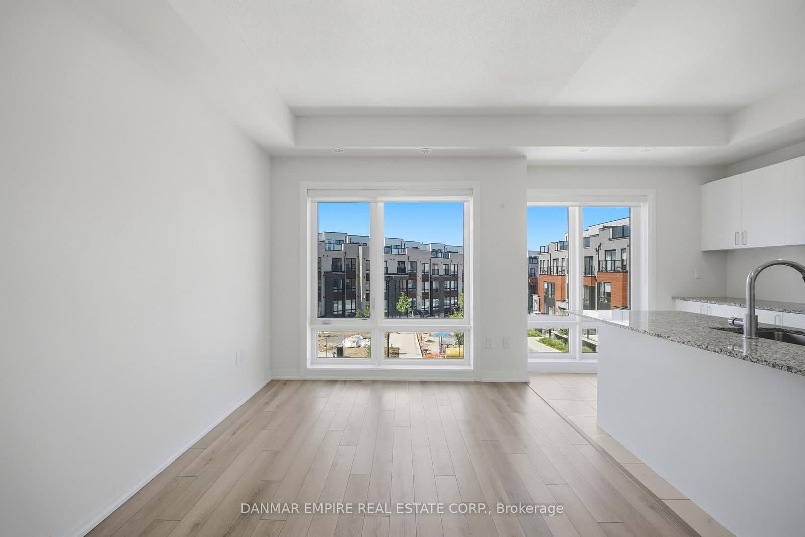 10 Liben Way, Unit 4 thumbnail 11