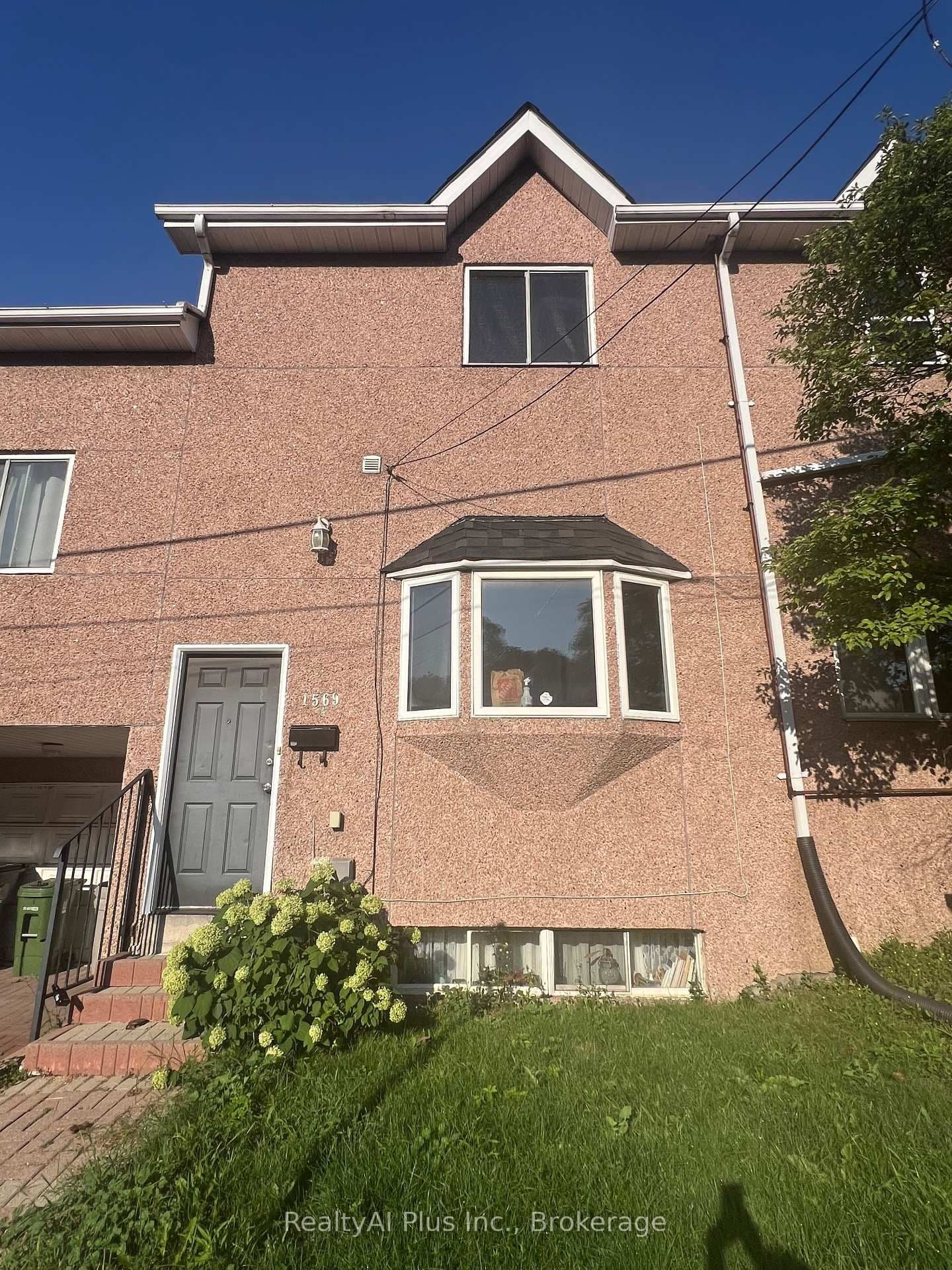 1569A Kingston Road