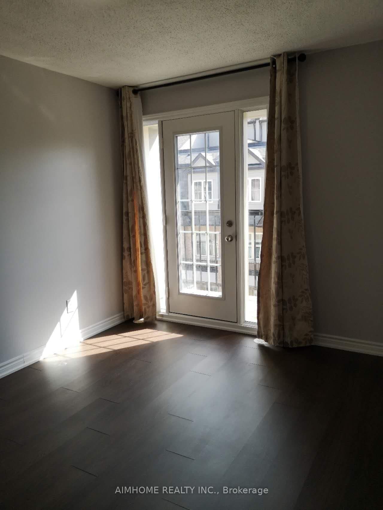 1251 bridletowne Circle, Unit 13 thumbnail 9