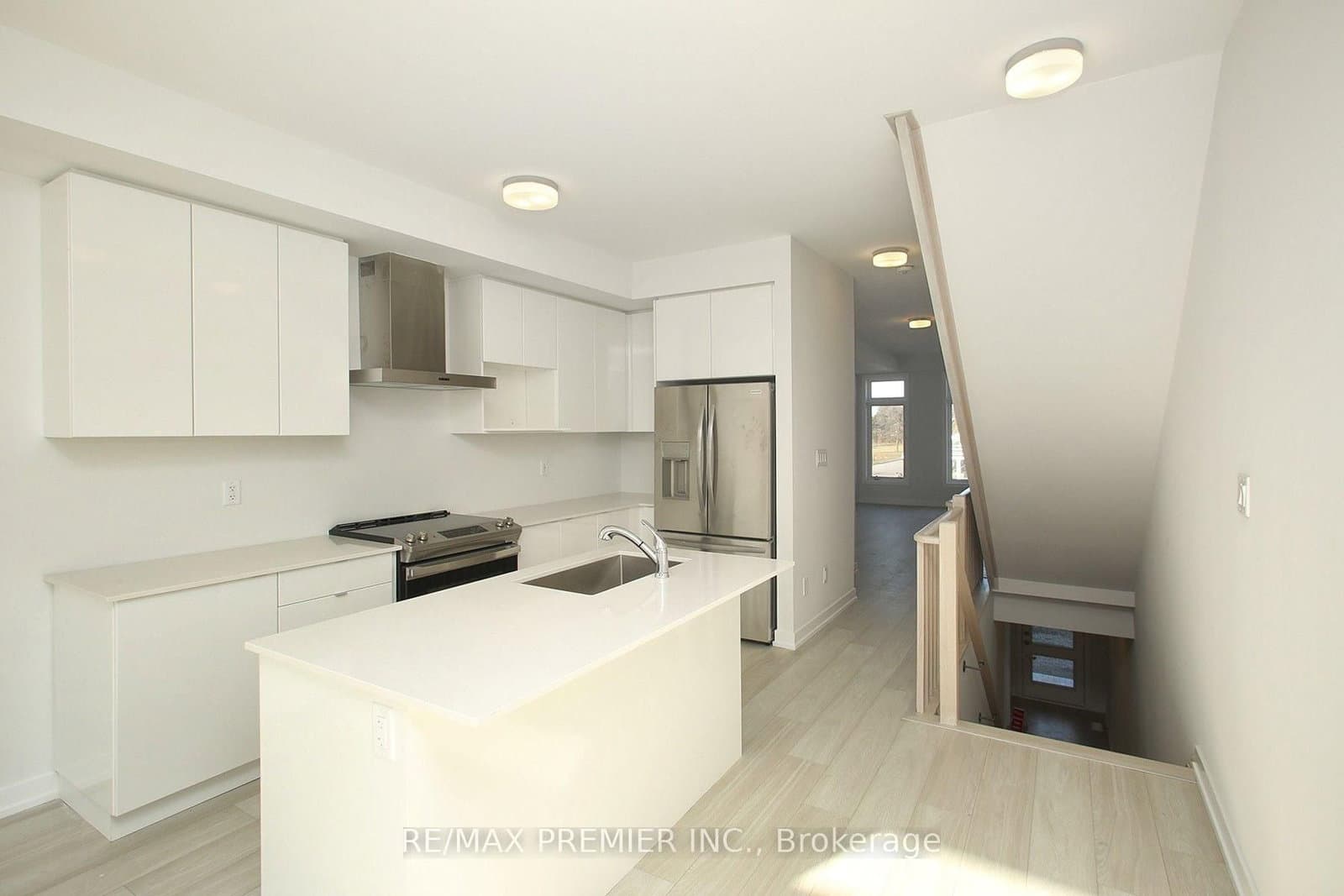 128 Brockley Drive thumbnail 11