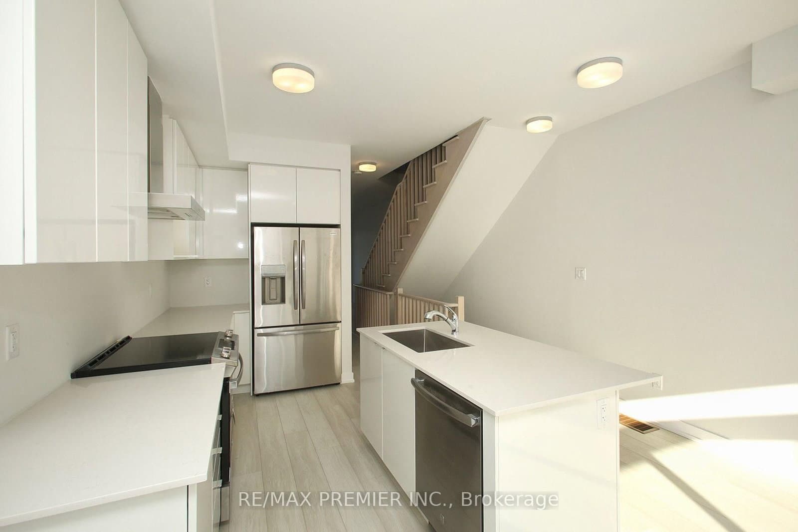 128 Brockley Drive thumbnail 12