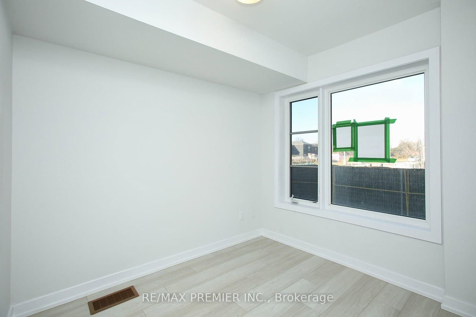128 Brockley Drive thumbnail 21
