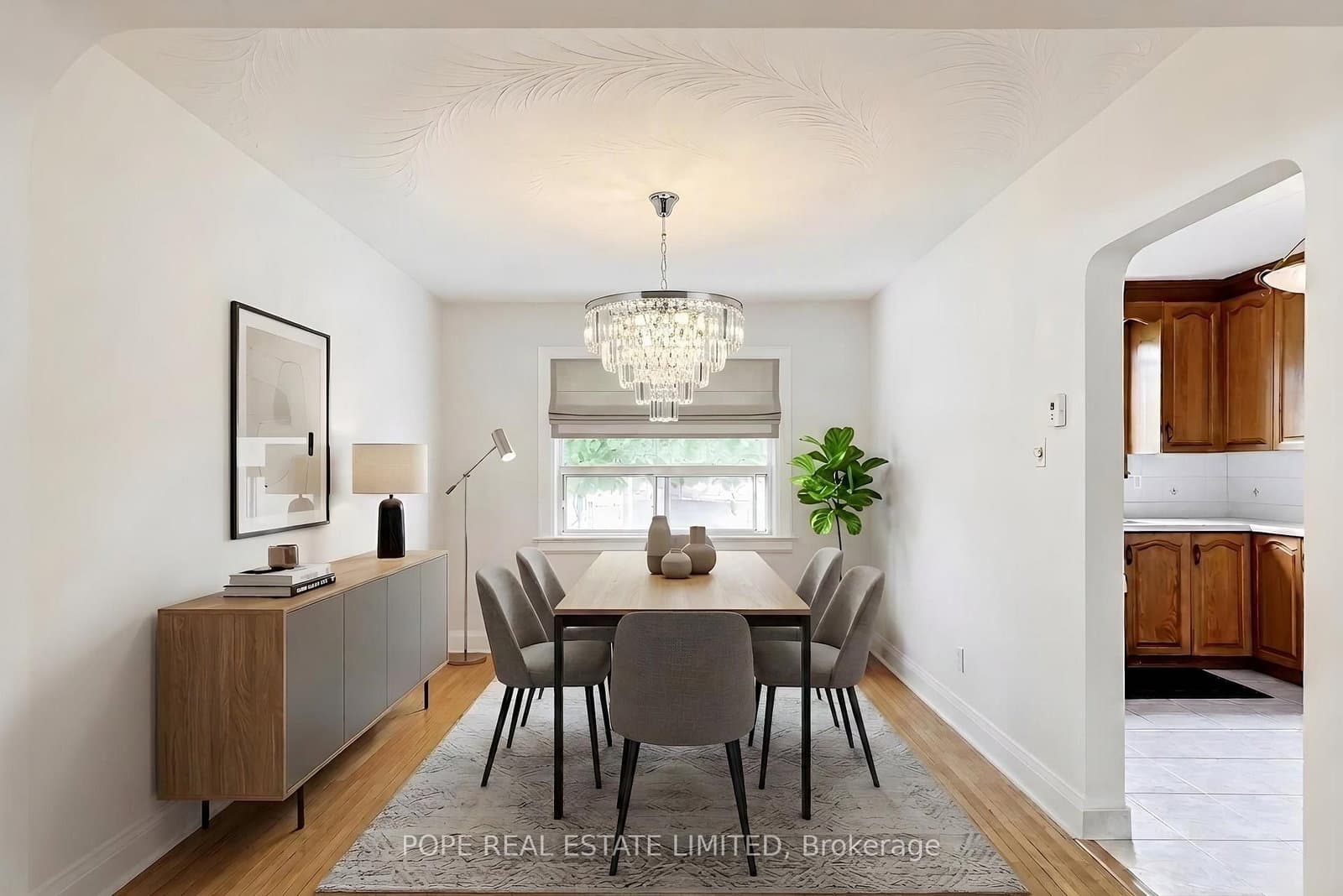 210 Donlands Avenue thumbnail 3