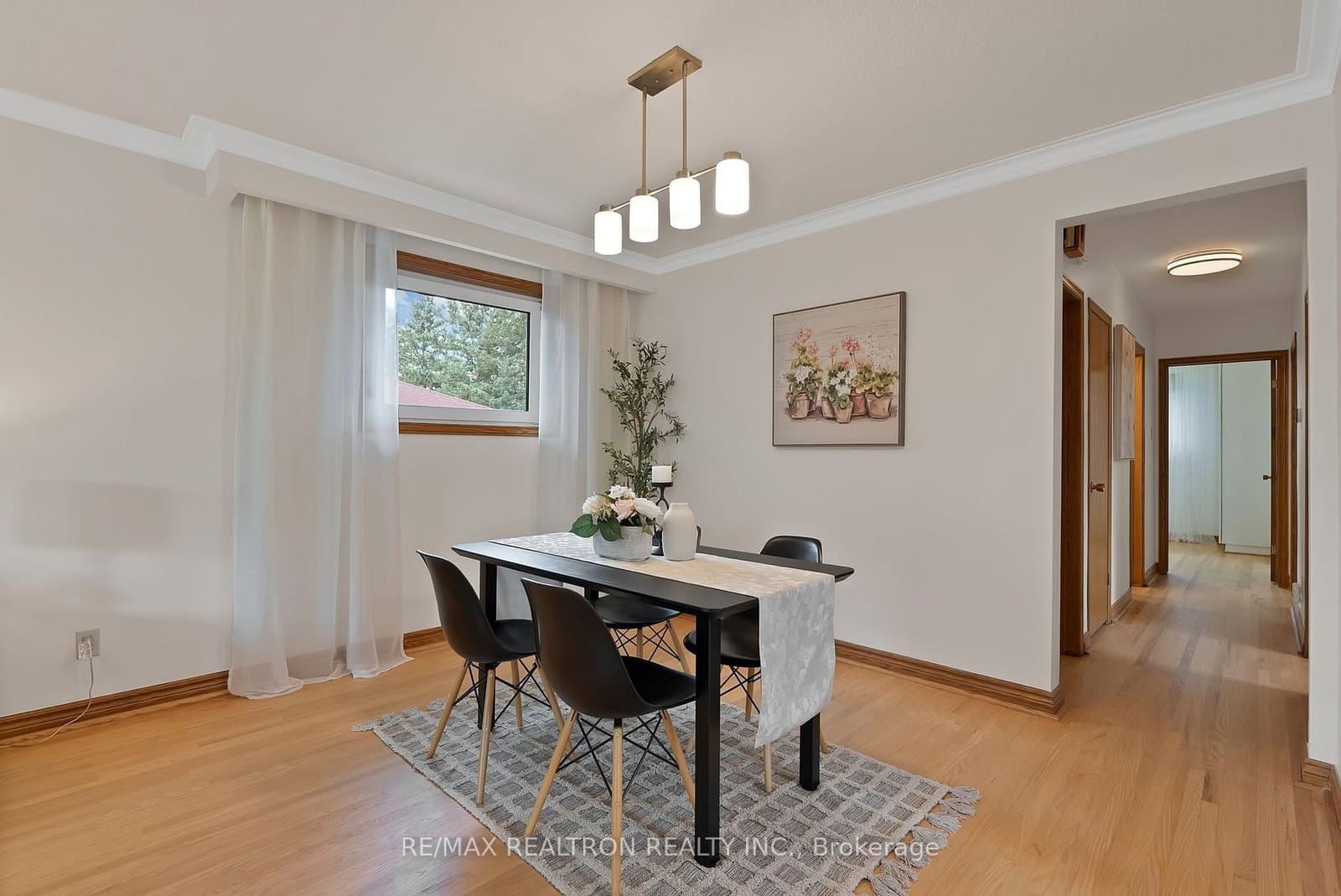 421 Brimorton Drive thumbnail 10