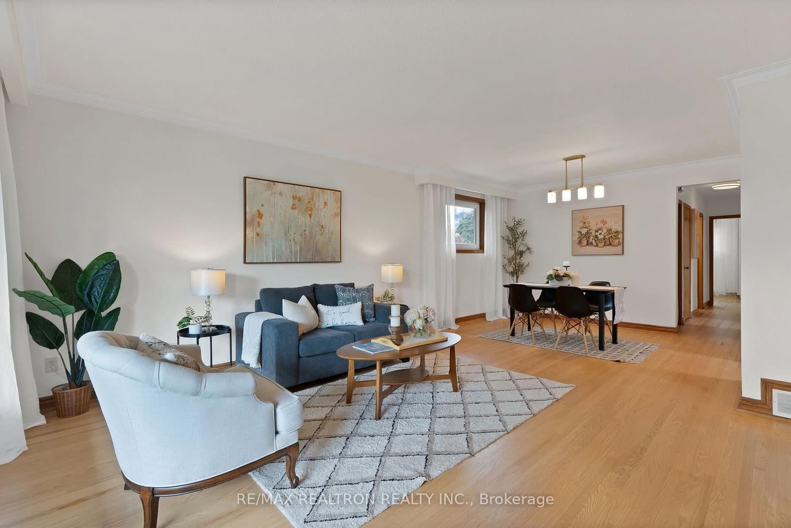 421 Brimorton Drive thumbnail 8