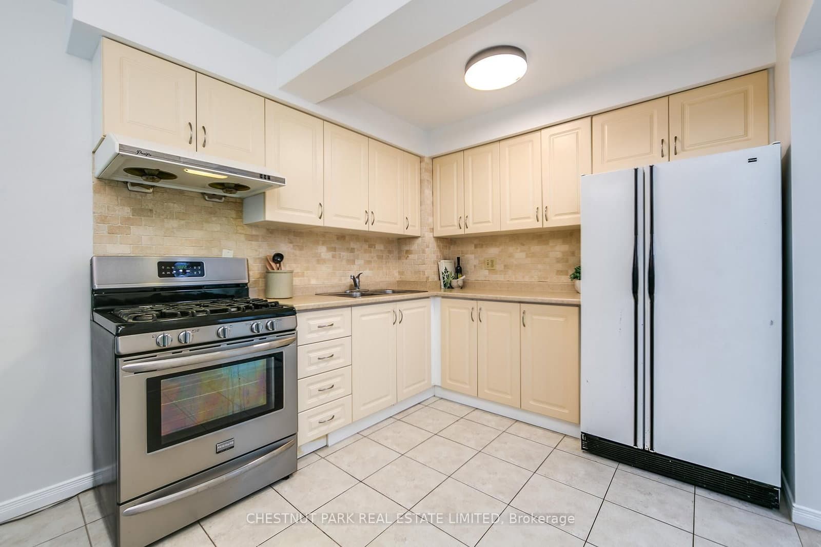 30 Chichester Place, Unit 21 thumbnail 19