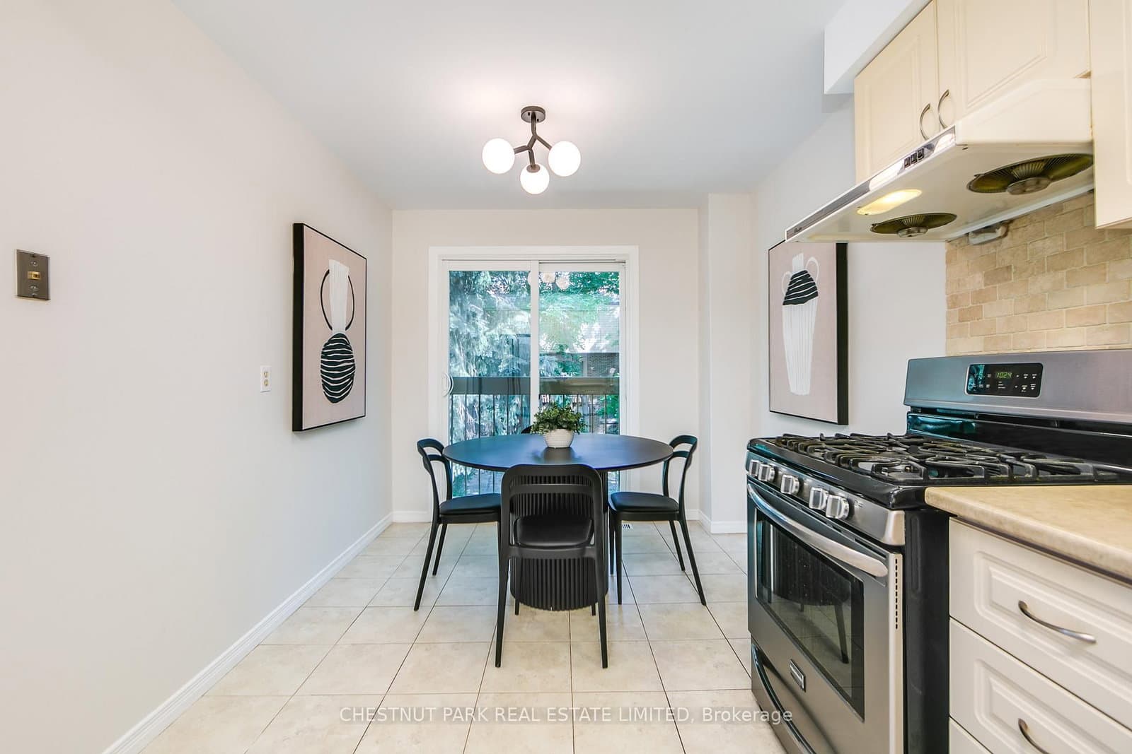 30 Chichester Place, Unit 21 thumbnail 20