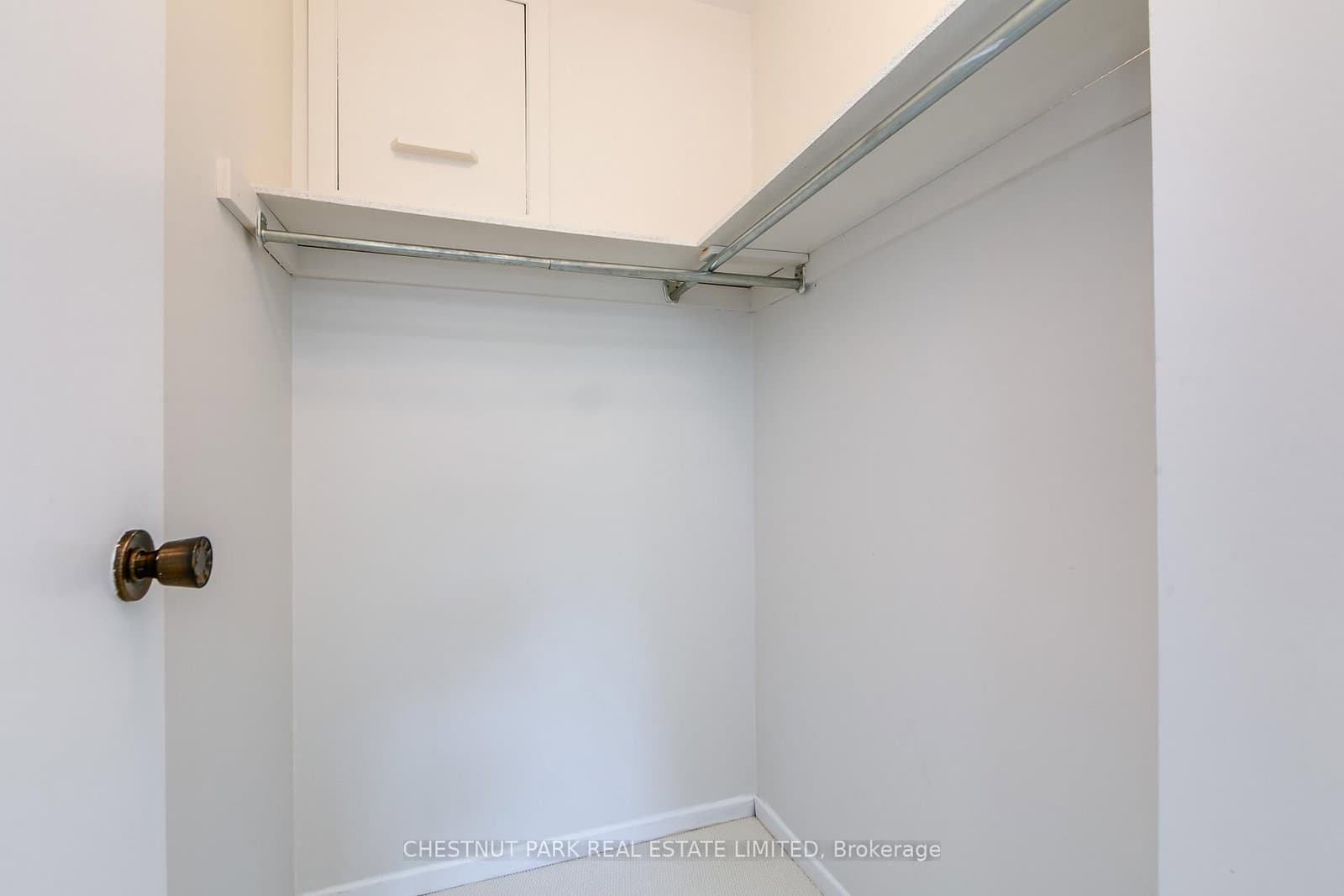 30 Chichester Place, Unit 21 thumbnail 32