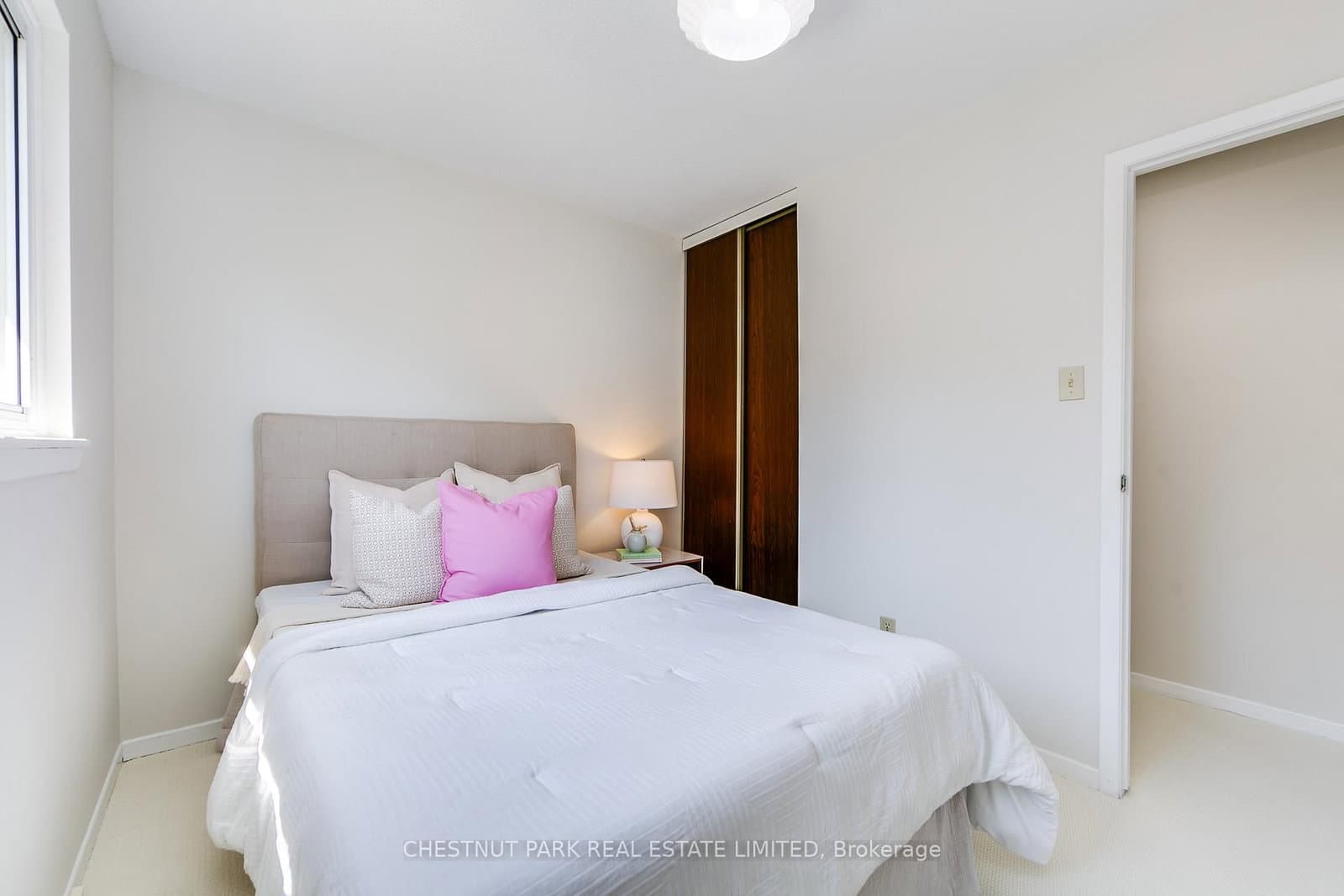 30 Chichester Place, Unit 21 thumbnail 33