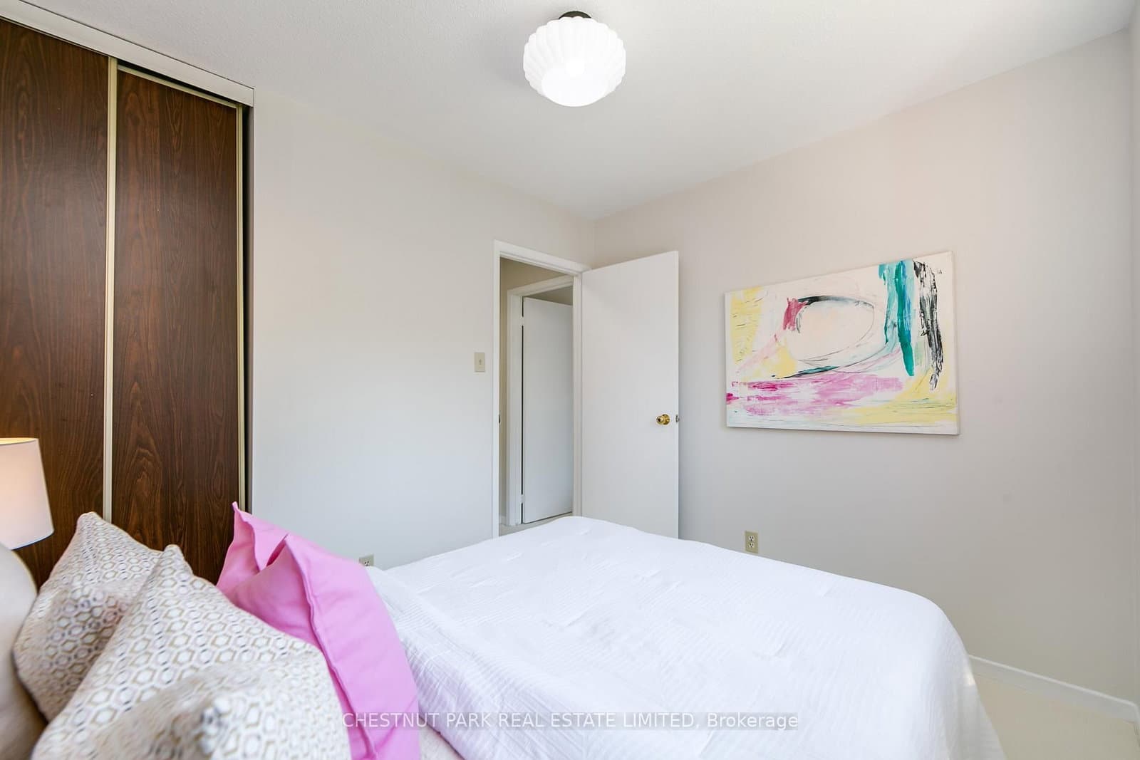 30 Chichester Place, Unit 21 thumbnail 36
