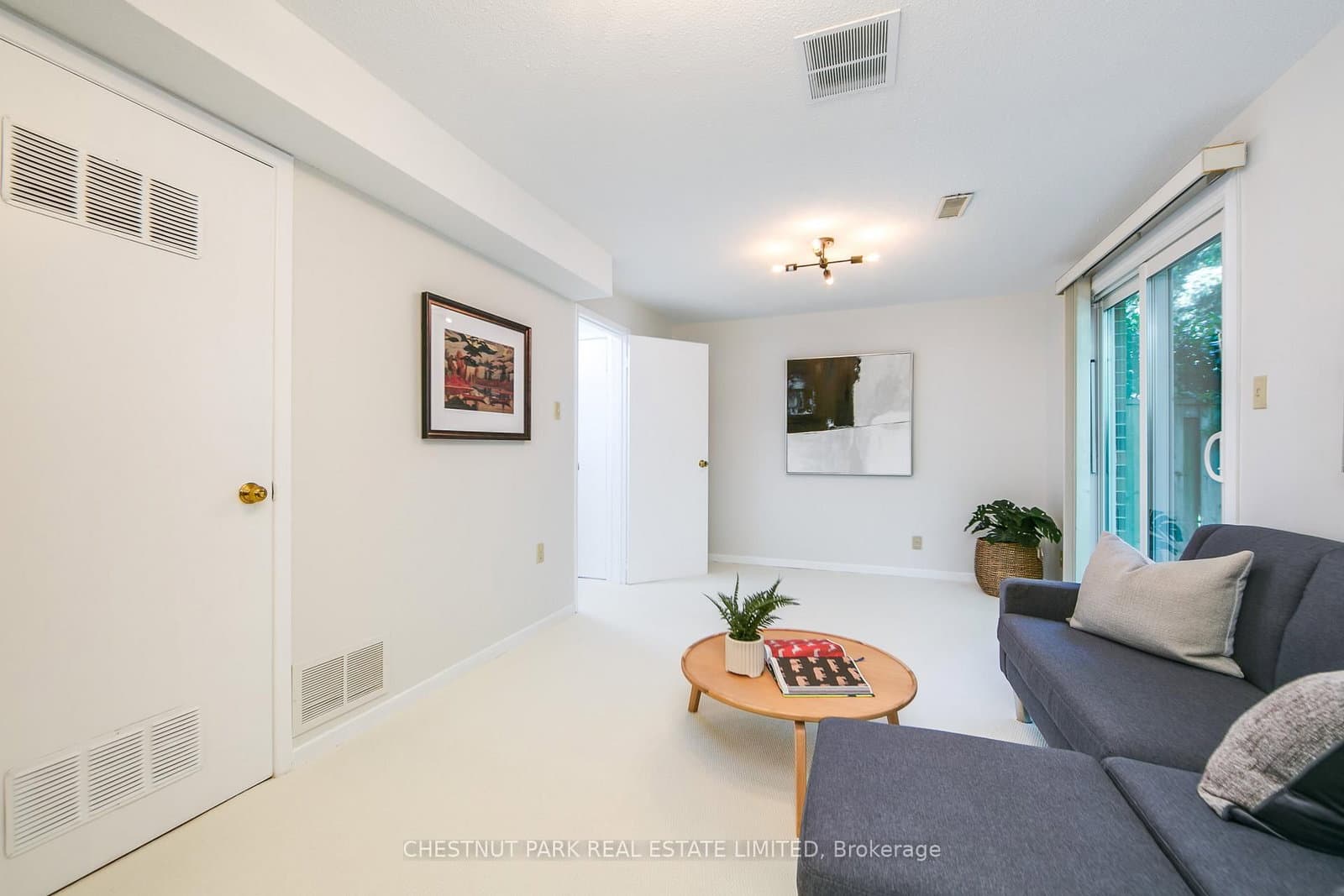 30 Chichester Place, Unit 21 thumbnail 41