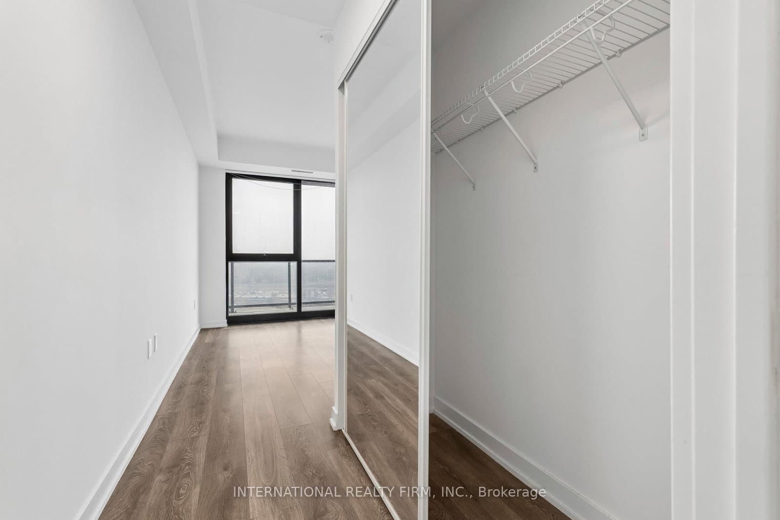 1606 Charles Street, Unit 1701 thumbnail 16