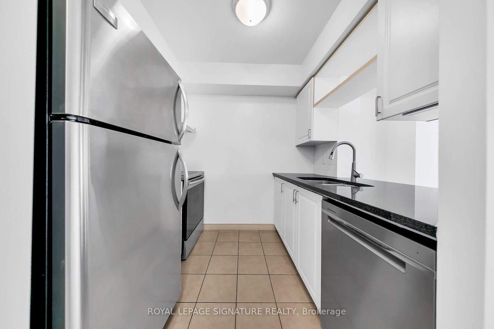70 Town Centre Court, Unit 3005 thumbnail 10