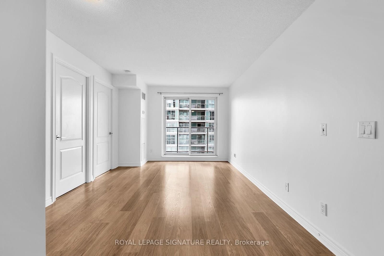 70 Town Centre Court, Unit 3005 thumbnail 15