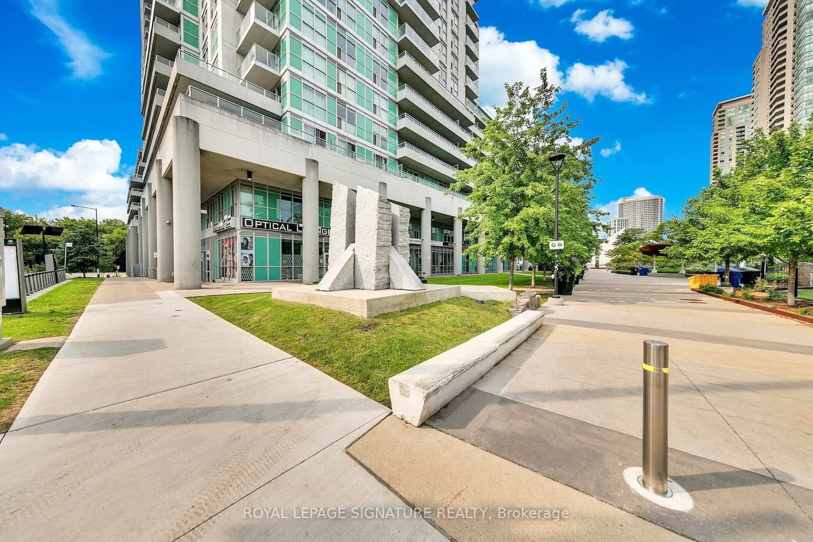70 Town Centre Court, Unit 3005 thumbnail 4