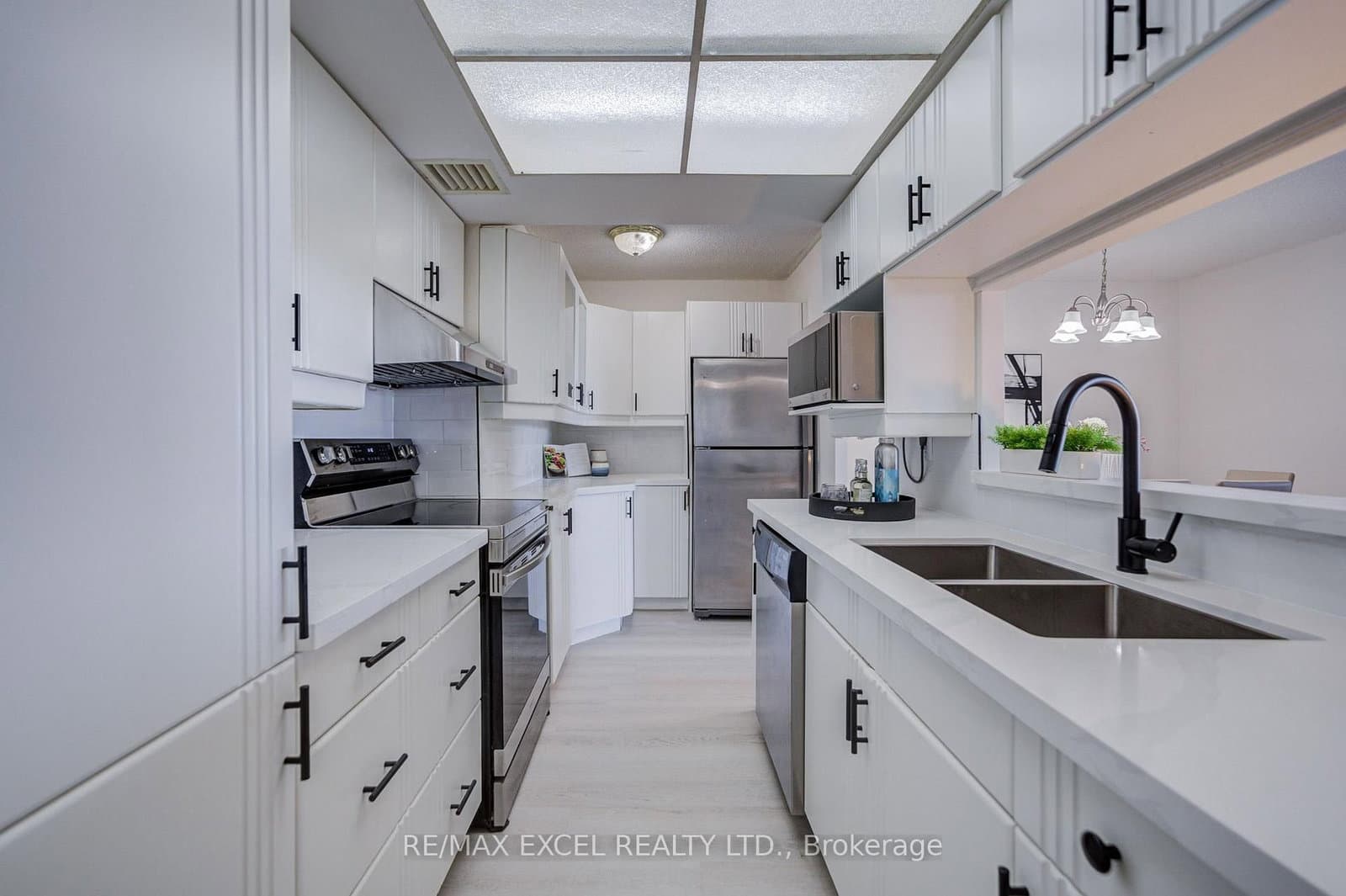 30 Thunder Grove, Unit 906 thumbnail 11