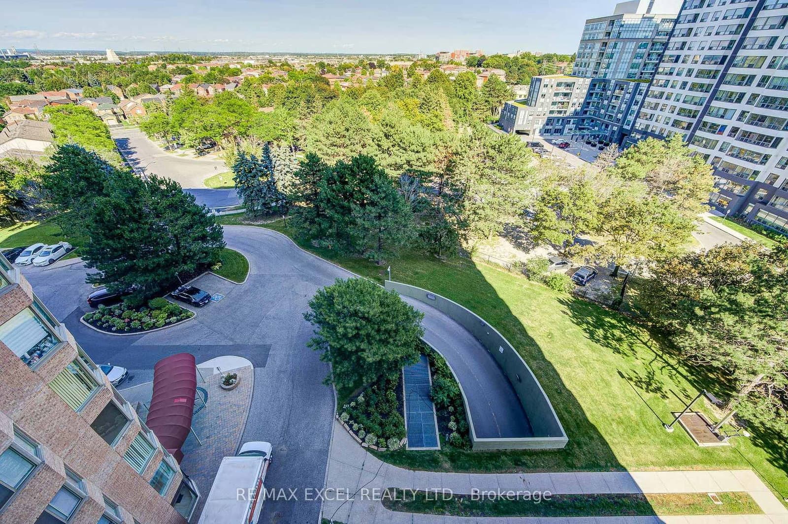 30 Thunder Grove, Unit 906 thumbnail 42