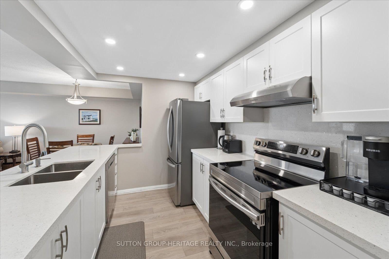 712 Rossland Road E, Unit 615 thumbnail 12