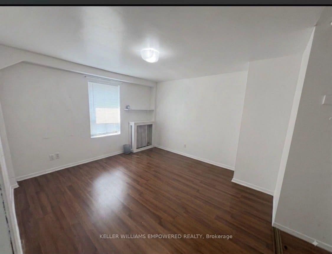 575 Pape Avenue, Unit C thumbnail 6