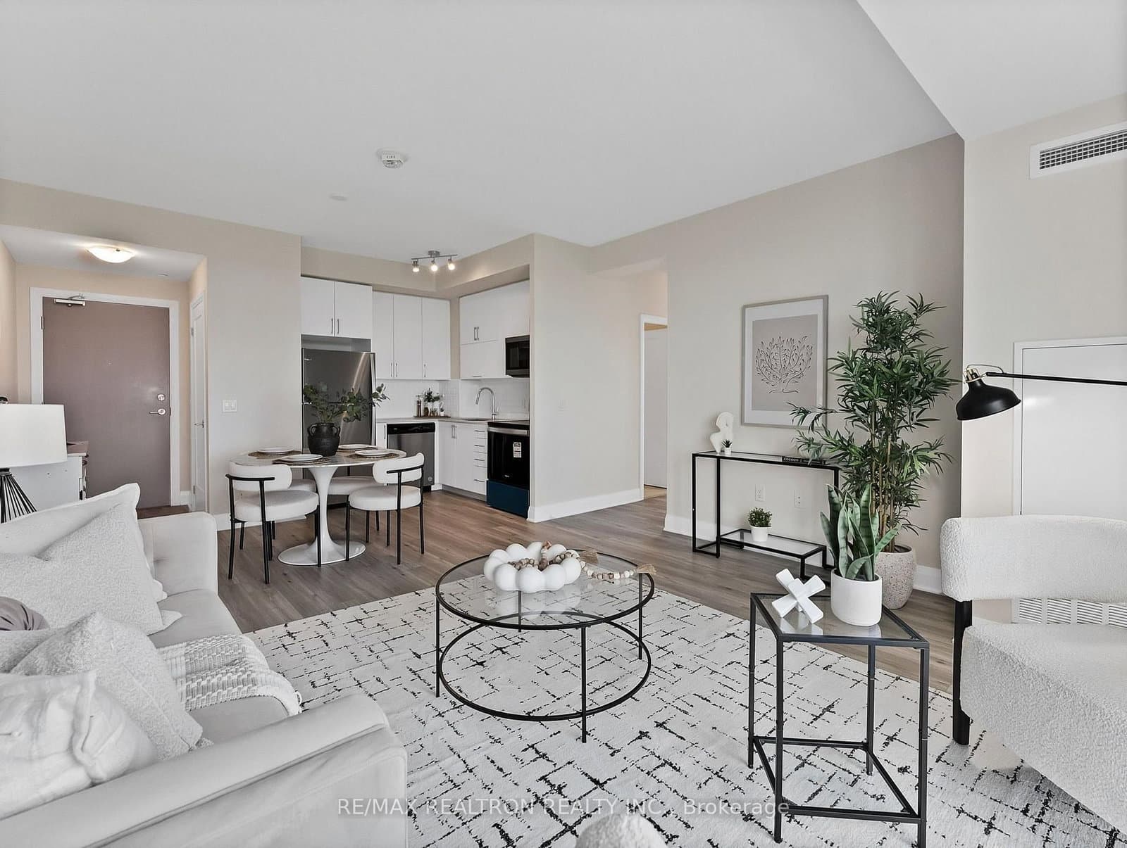 3220 Sheppard Avenue E, Unit 1702 thumbnail 13