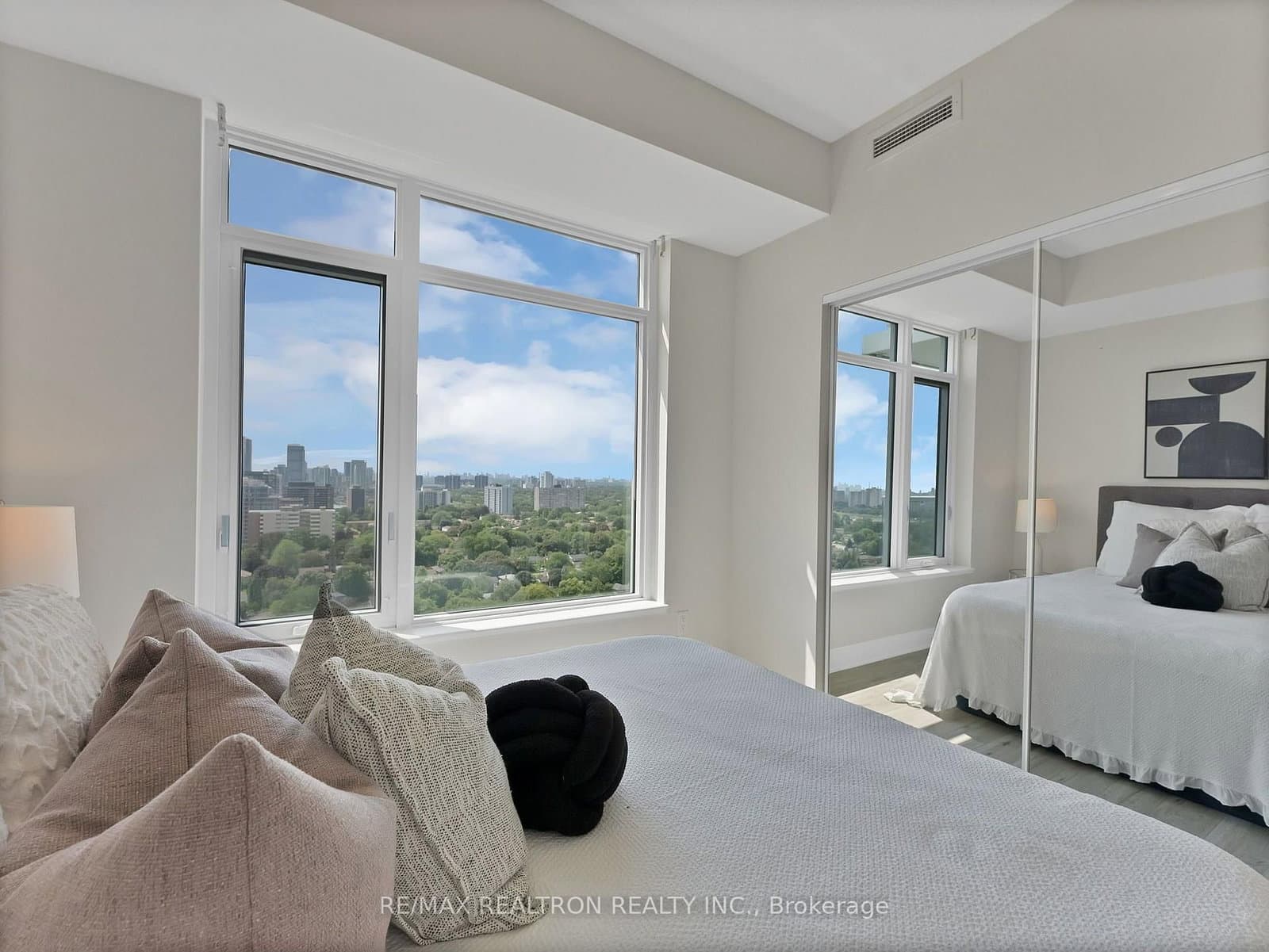 3220 Sheppard Avenue E, Unit 1702 thumbnail 24