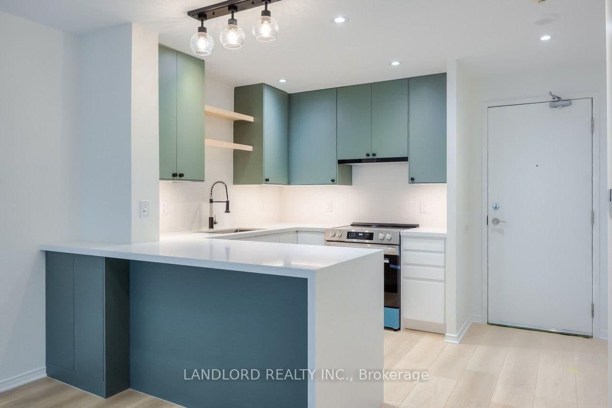 1863 Queen Street E, Unit 512 thumbnail 6