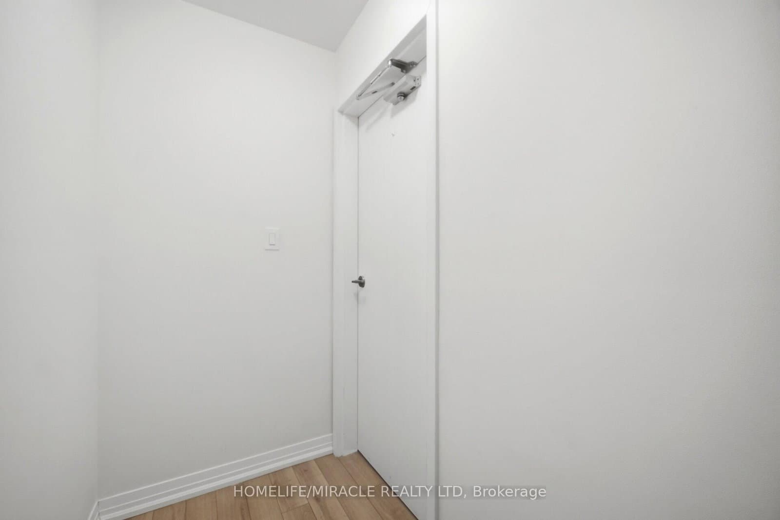 30 Liben Way, Unit 20 thumbnail 6