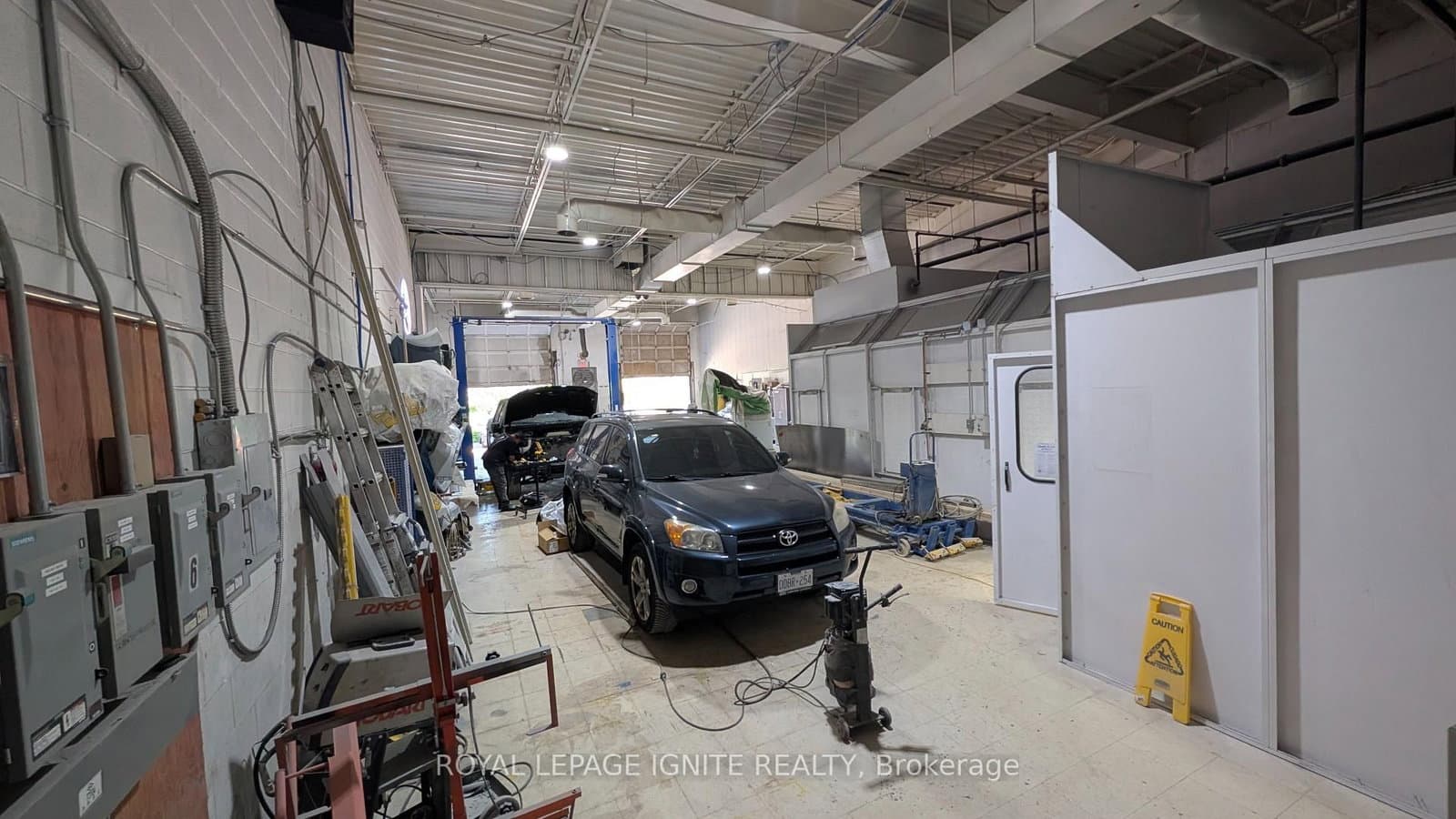 415 MacKenzie Avenue, Unit H thumbnail 2