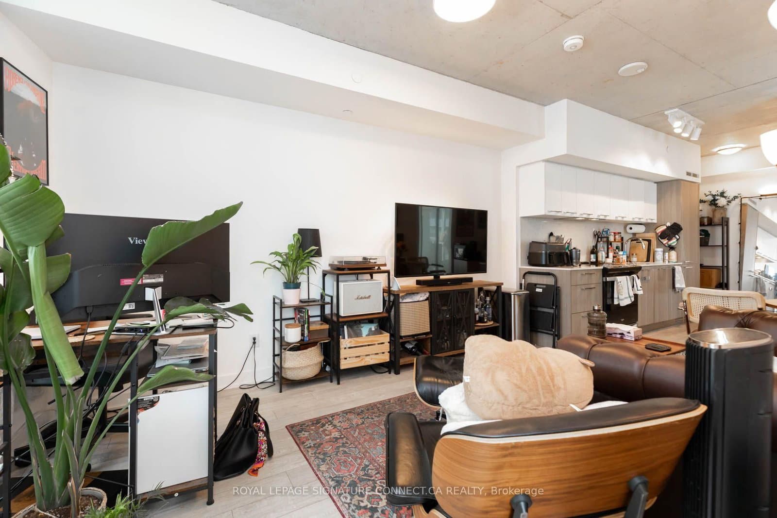 45 Baseball Place, Unit 902 thumbnail 3