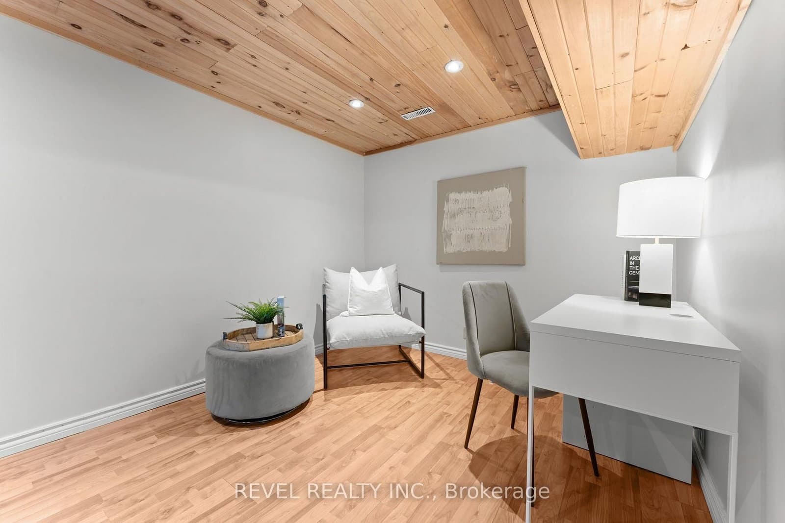 18 Longstaff Drive thumbnail 20