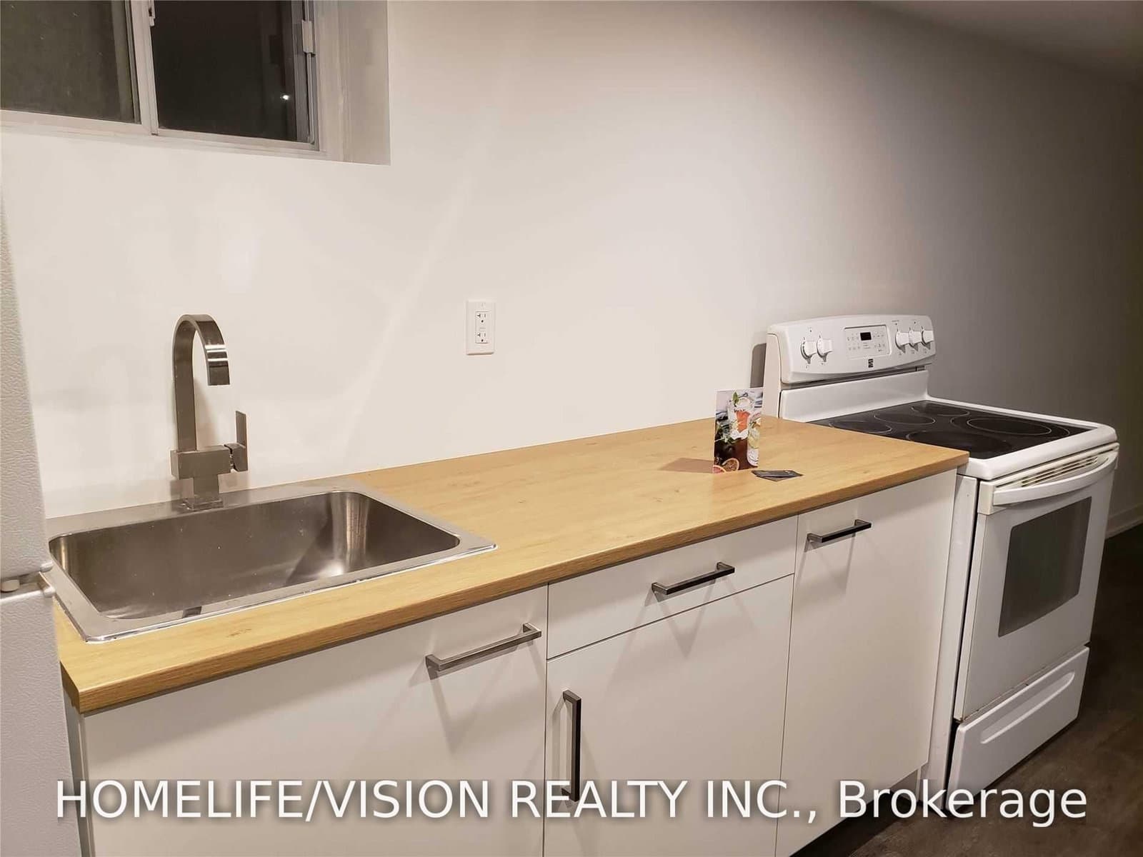 61 Lewiston Road, Unit Bsmt thumbnail 2