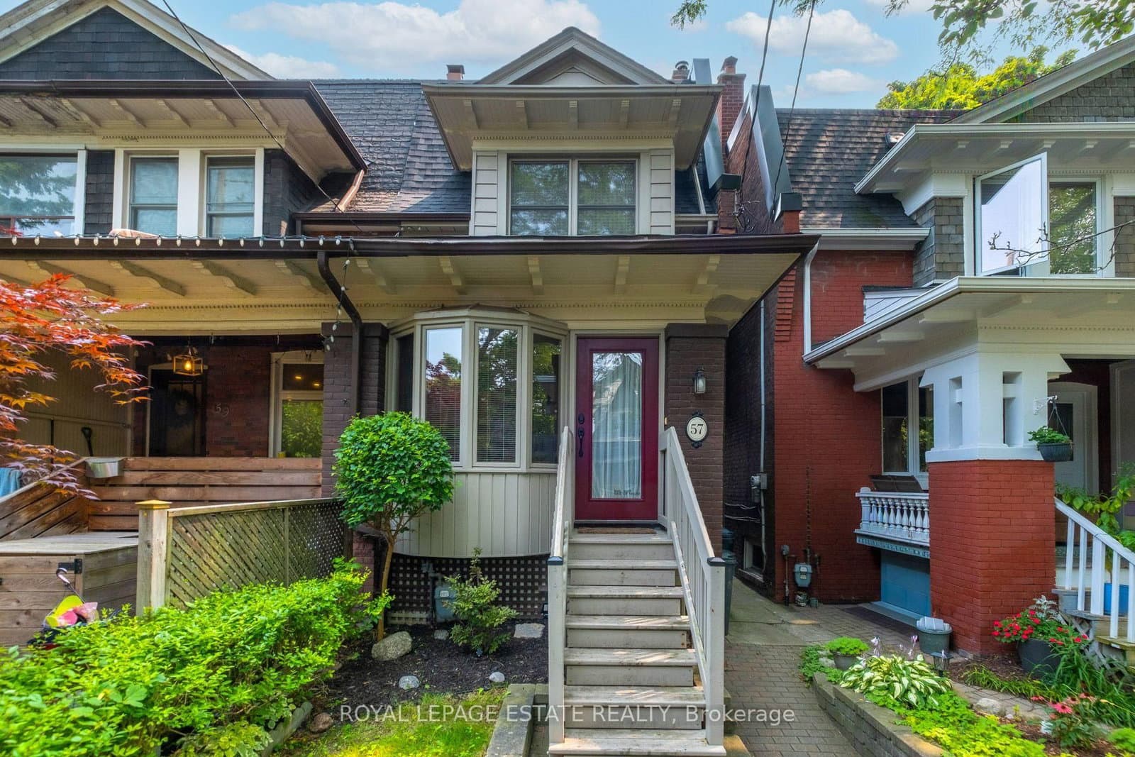 57 Herbert Avenue thumbnail 3