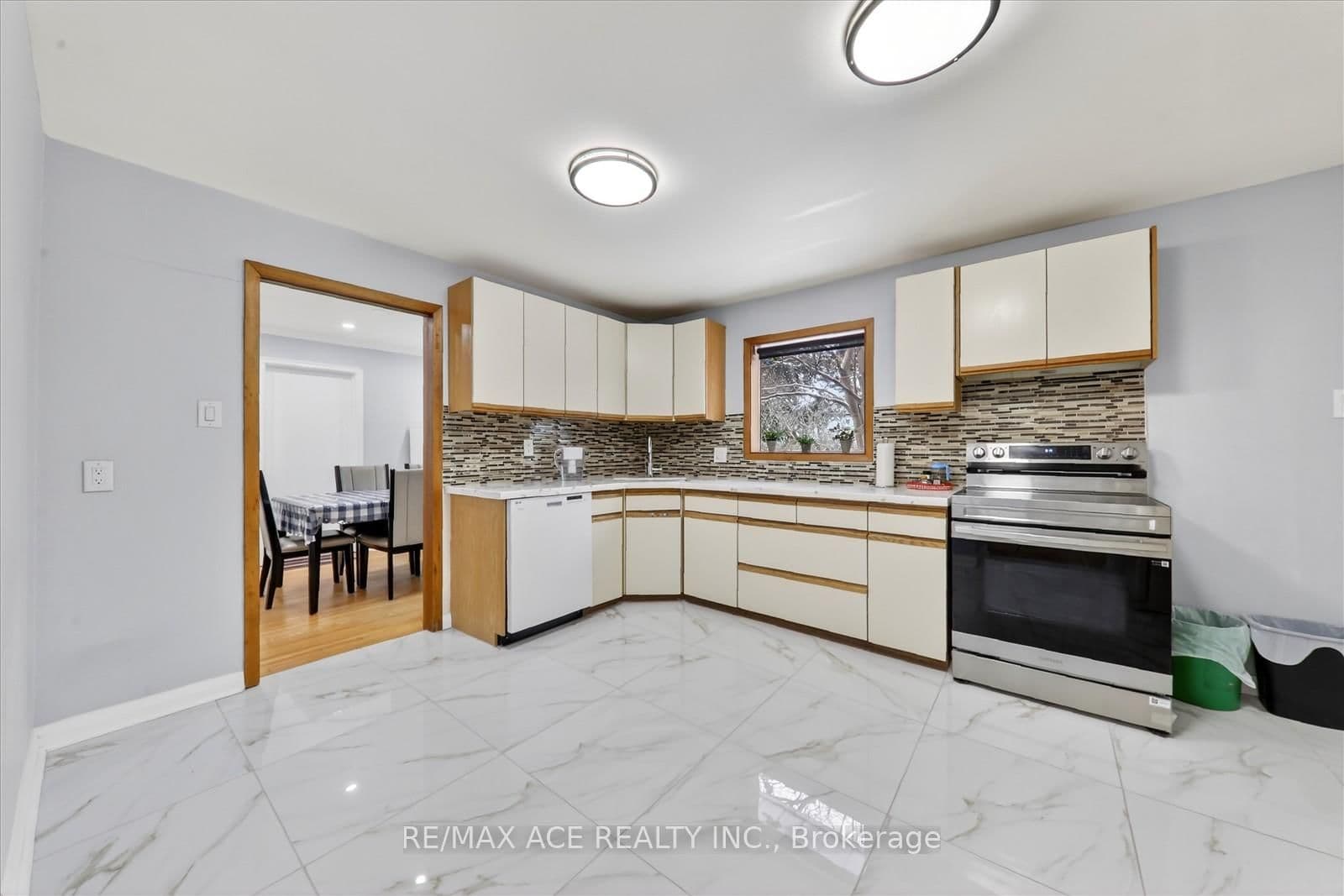 40 Brinloor Boulevard, Unit Main thumbnail 14