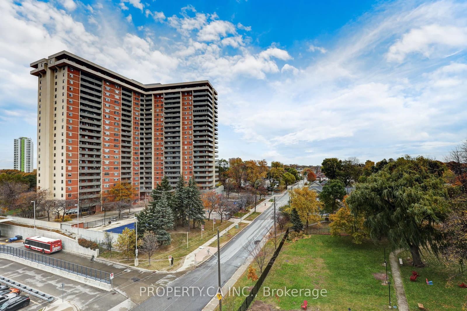 757 Victoria Park Avenue, Unit 603 thumbnail 16