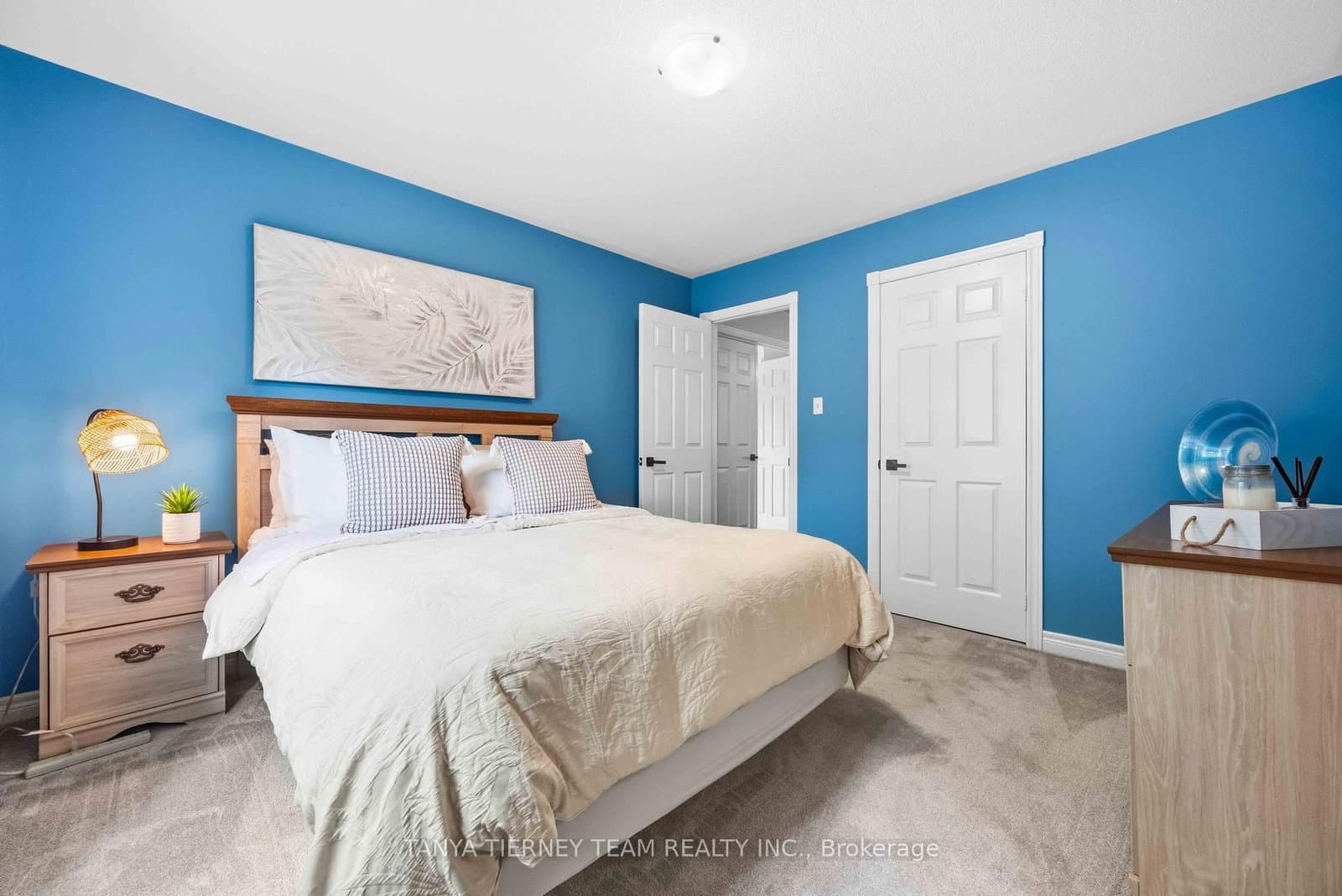 16 Waring Avenue thumbnail 37