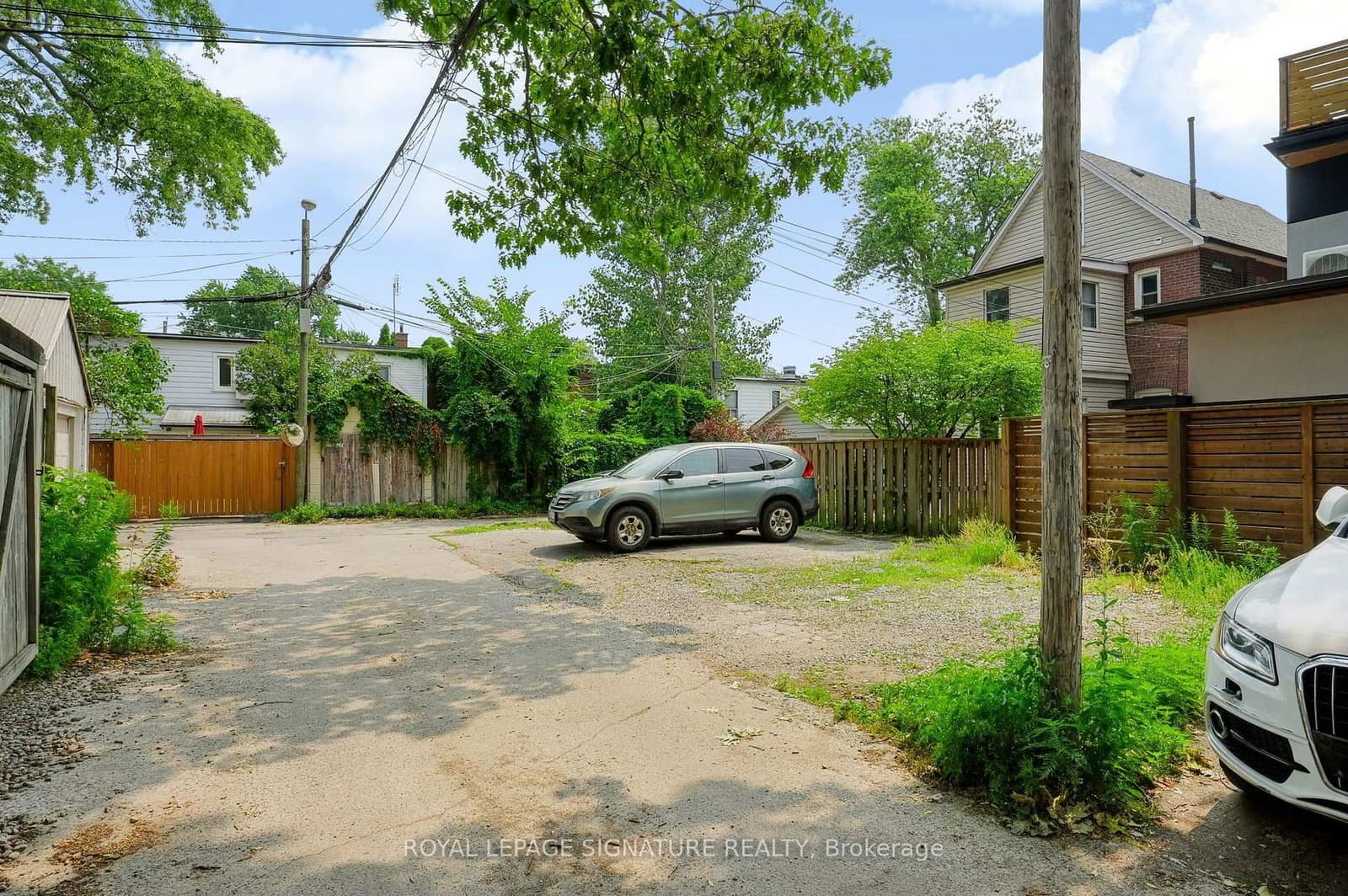 37 Strathcona Avenue thumbnail 17