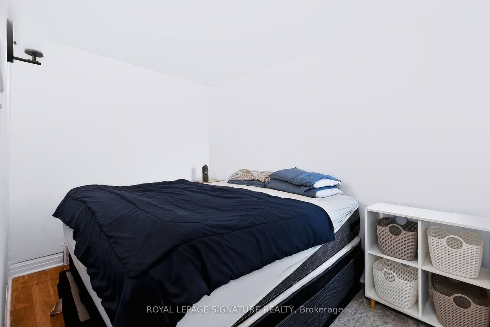 37 Strathcona Avenue thumbnail 25
