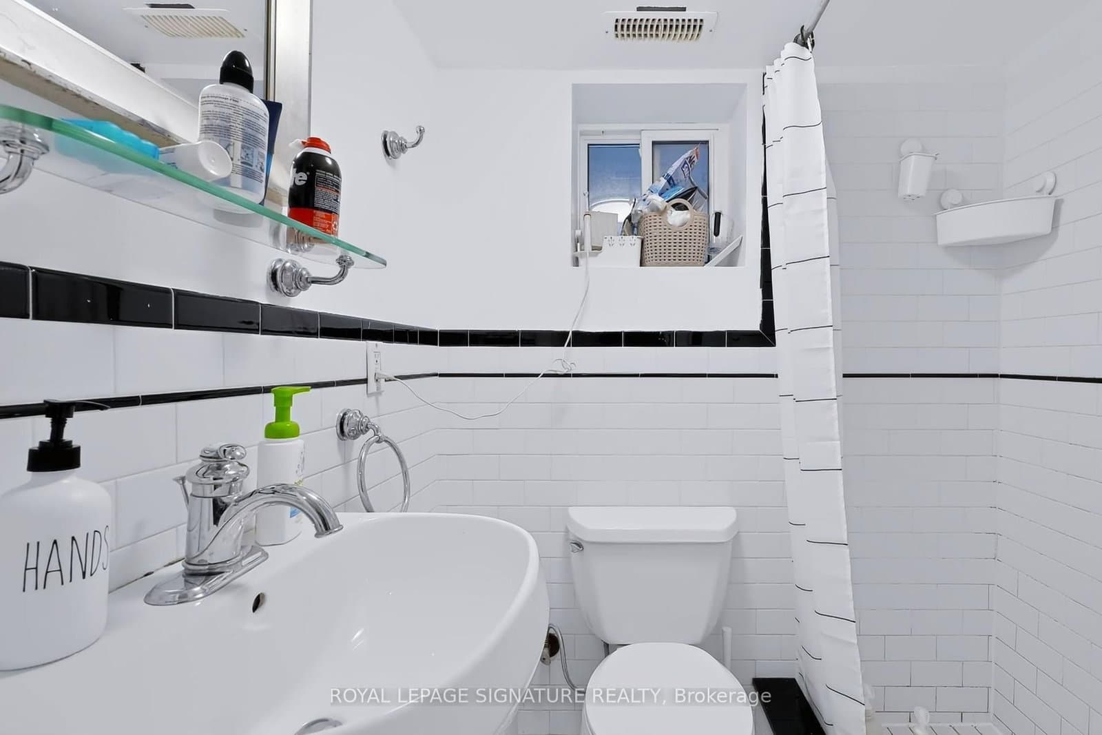 37 Strathcona Avenue thumbnail 29