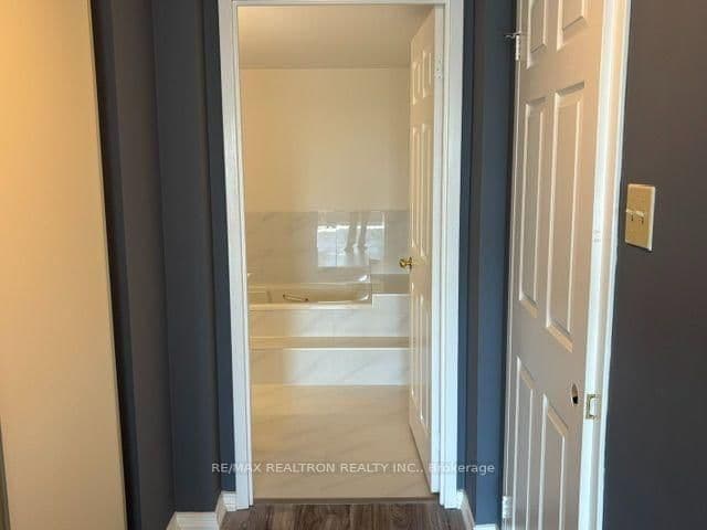4725 Sheppard Avenue, Unit 704 thumbnail 14