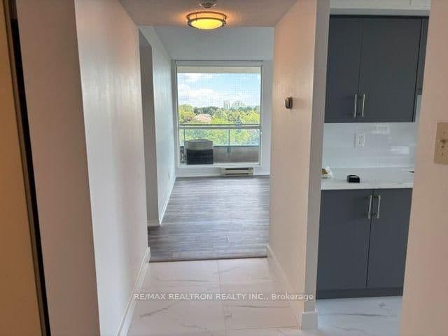 4725 Sheppard Avenue, Unit 704 thumbnail 6