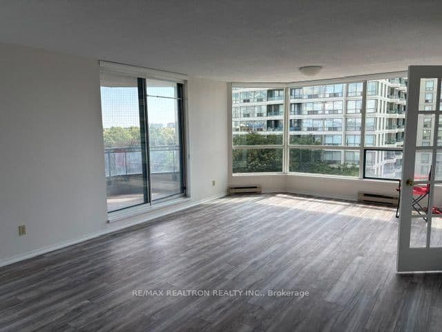 4725 Sheppard Avenue, Unit 704 thumbnail 7
